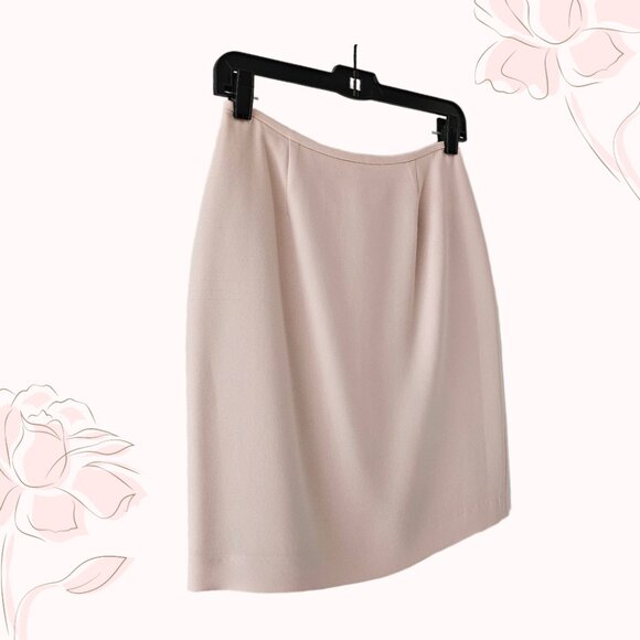 Petite Sophisticate Vintage Pencil Suit Skirt | Pre-Loved | 4P | Powder Pink - Picture 2 of 16